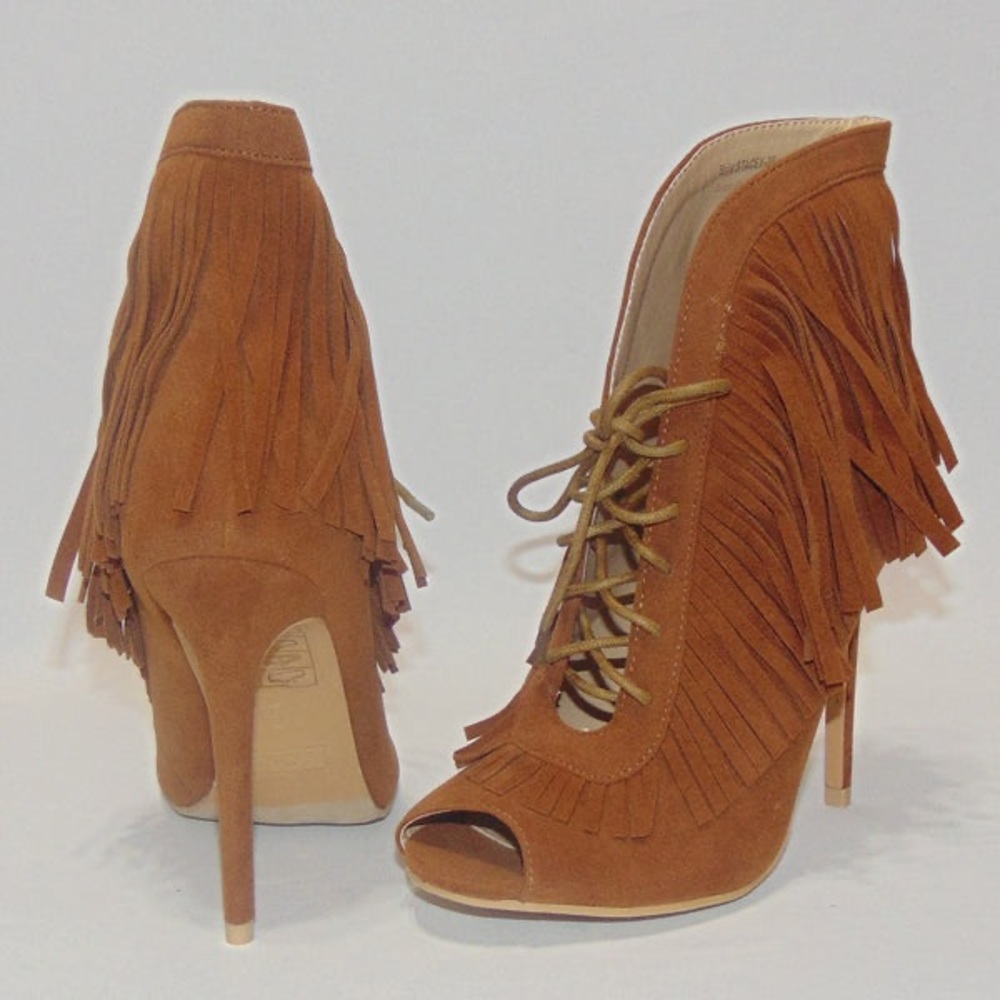 Yoki Camel Faux Suede Lace Up Fringe Western Peep Toe Bootie Heels Size 6